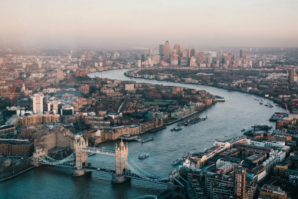 hybrid working in london