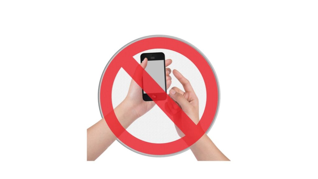 no photo permitted on premises 